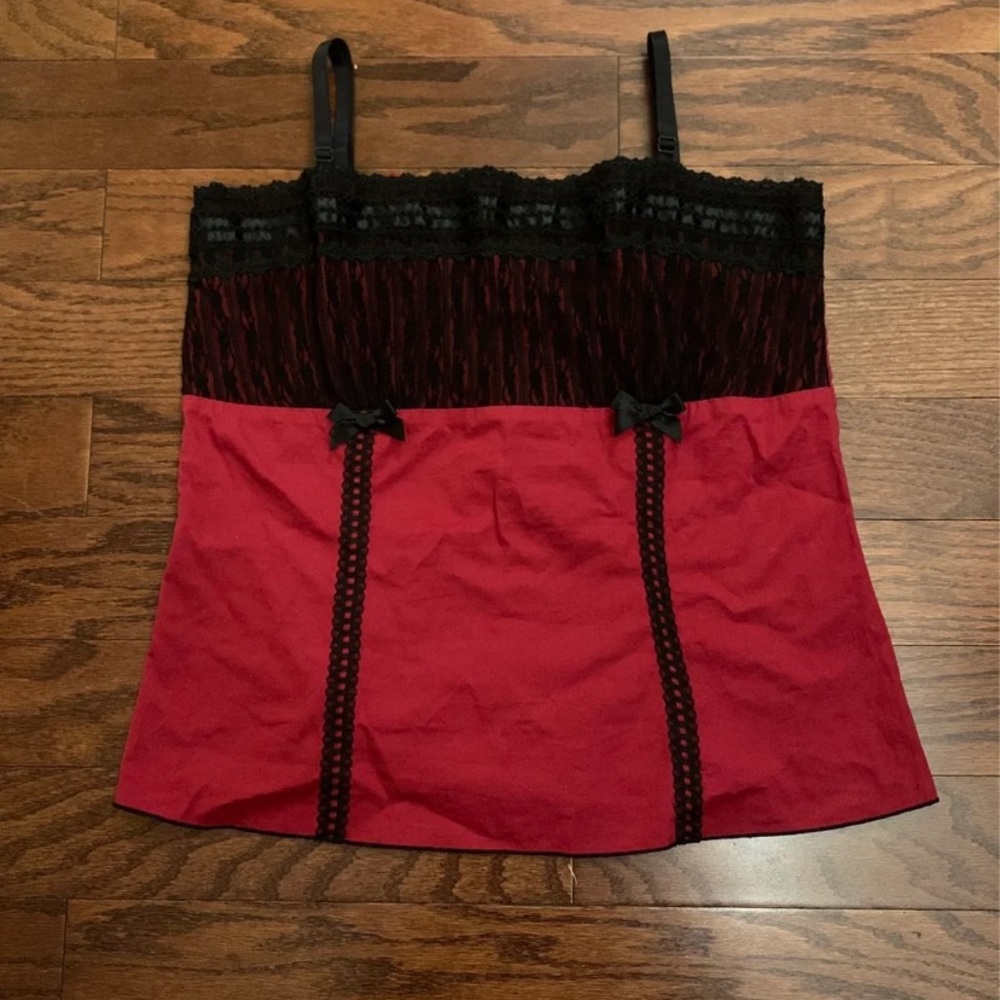 Hot Topic Black Orchid Cami Top